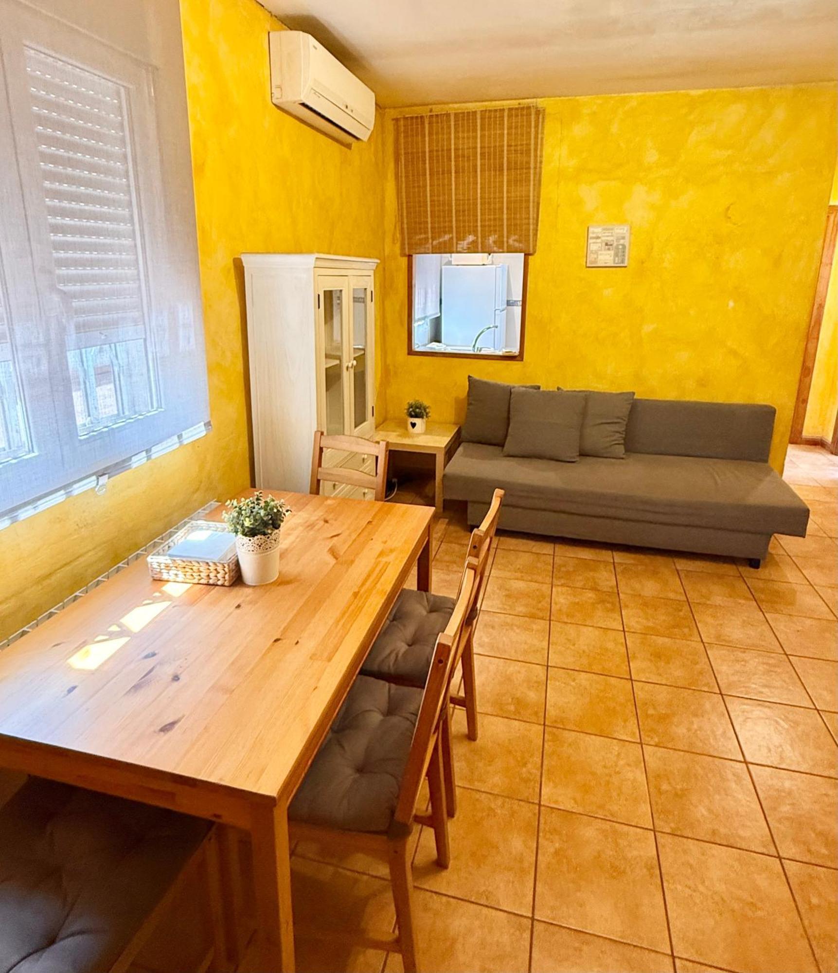 Apartamento Universidad-Hospital Zaragoza Ngoại thất bức ảnh