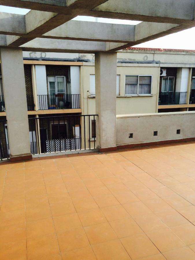 Apartamento Universidad-Hospital Zaragoza Ngoại thất bức ảnh